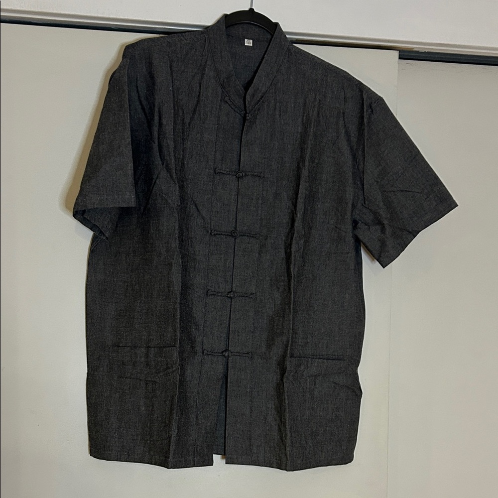 Men's Black Short Sleeve shirt